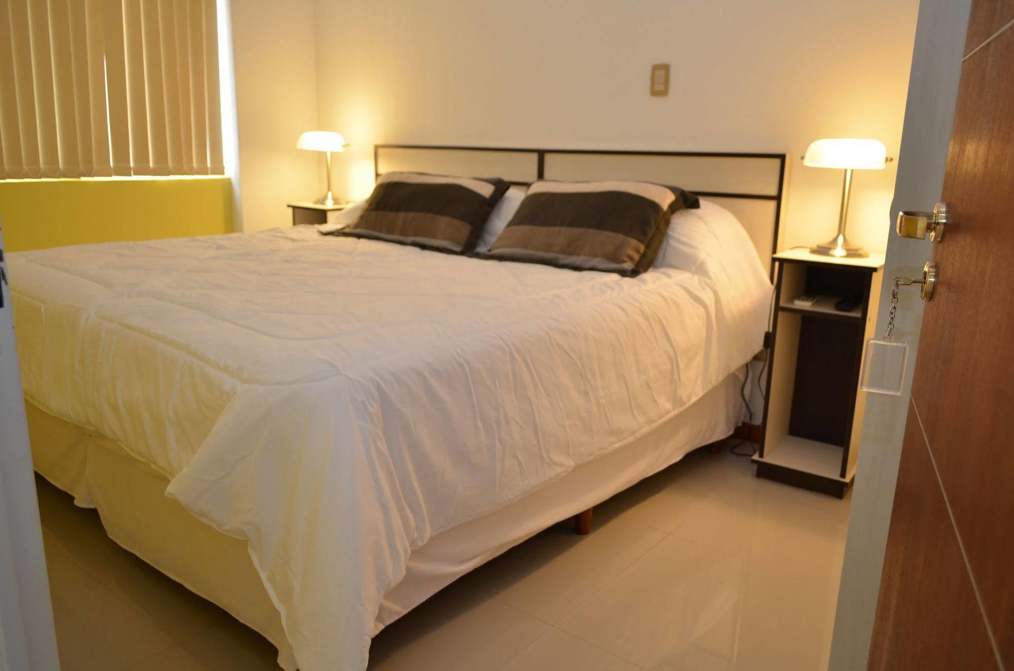 Chardonnay Hotel 2*